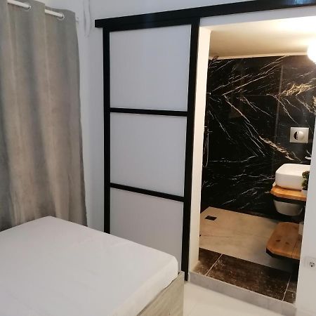 Jz Plus Classio Rhodes City ภายนอก รูปภาพ