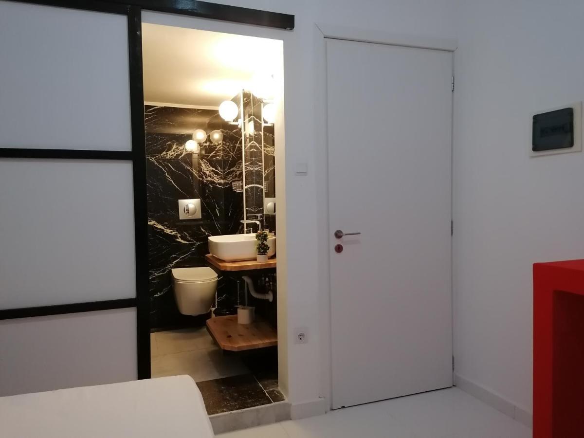 Jz Plus Classio Rhodes City ภายนอก รูปภาพ